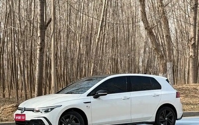 Volkswagen Golf VIII, 2023 год, 1 890 017 рублей, 1 фотография