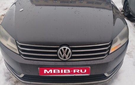 Volkswagen Passat B7, 2011 год, 770 000 рублей, 1 фотография