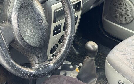 Renault Logan I, 2006 год, 170 000 рублей, 5 фотография