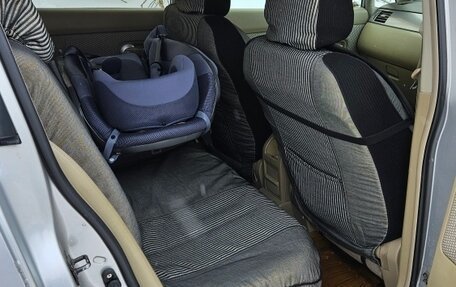 Nissan Tiida, 2005 год, 470 000 рублей, 13 фотография