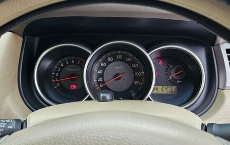 Nissan Tiida, 2005 год, 470 000 рублей, 16 фотография