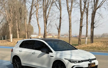 Volkswagen Golf VIII, 2023 год, 1 890 017 рублей, 5 фотография