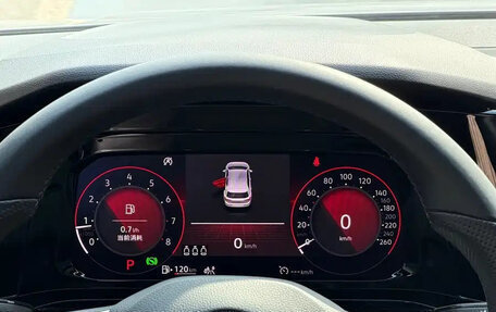 Volkswagen Golf VIII, 2023 год, 1 890 017 рублей, 16 фотография