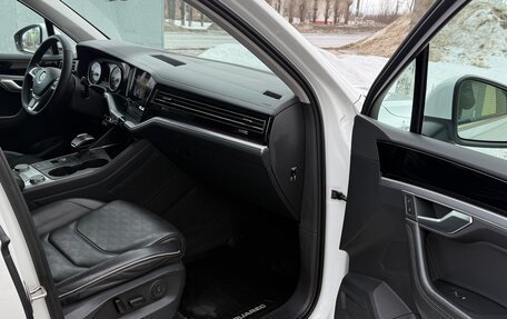 Volkswagen Touareg III, 2020 год, 5 555 000 рублей, 11 фотография