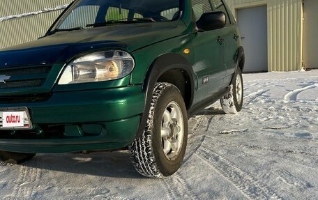 Chevrolet Niva I рестайлинг, 2004 год, 210 000 рублей, 2 фотография