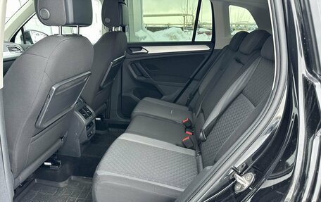 Volkswagen Tiguan II, 2019 год, 2 860 000 рублей, 12 фотография