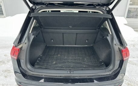 Volkswagen Tiguan II, 2019 год, 2 860 000 рублей, 15 фотография