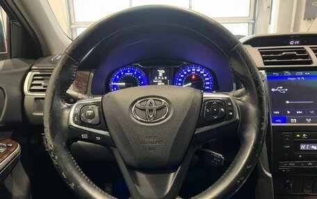 Toyota Camry, 2016 год, 1 988 000 рублей, 14 фотография