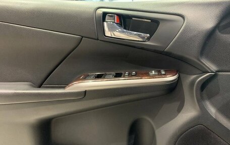 Toyota Camry, 2016 год, 1 988 000 рублей, 16 фотография