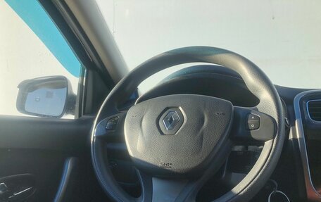 Renault Logan II, 2018 год, 820 000 рублей, 18 фотография