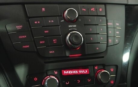 Opel Insignia II рестайлинг, 2013 год, 879 000 рублей, 13 фотография