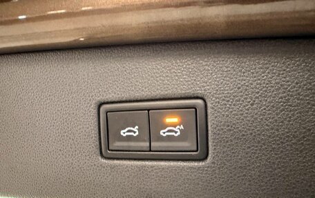 Volkswagen Tiguan II, 2018 год, 2 570 000 рублей, 17 фотография