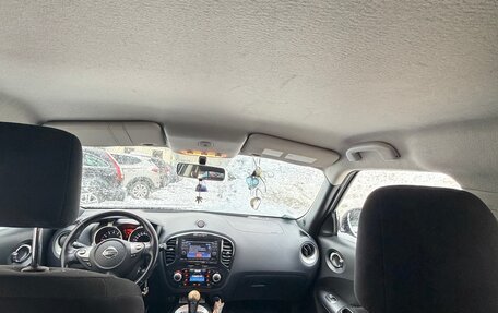 Nissan Juke II, 2011 год, 899 990 рублей, 11 фотография