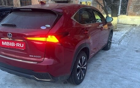 Lexus NX I, 2020 год, 4 500 000 рублей, 6 фотография