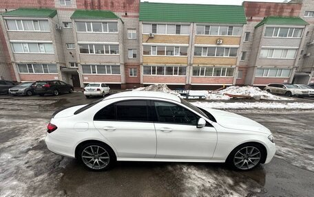 Mercedes-Benz E-Класс, 2021 год, 4 700 000 рублей, 5 фотография