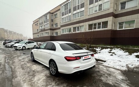 Mercedes-Benz E-Класс, 2021 год, 4 700 000 рублей, 2 фотография