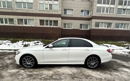 Mercedes-Benz E-Класс, 2021 год, 4 700 000 рублей, 12 фотография