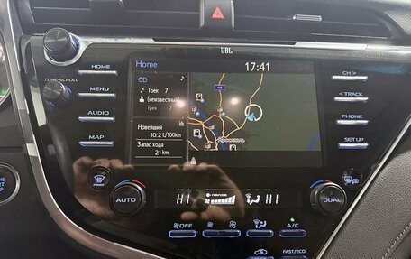 Toyota Camry, 2021 год, 3 499 000 рублей, 11 фотография