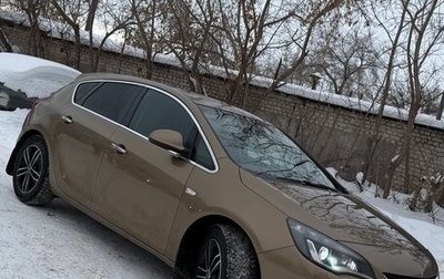 Opel Astra J, 2013 год, 890 000 рублей, 1 фотография