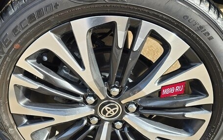 Toyota Yaris Cross, 2021 год, 2 475 000 рублей, 7 фотография