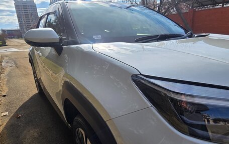 Toyota Yaris Cross, 2021 год, 2 475 000 рублей, 10 фотография