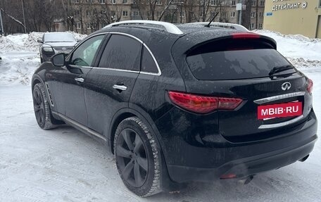 Infiniti FX II, 2008 год, 1 700 000 рублей, 9 фотография