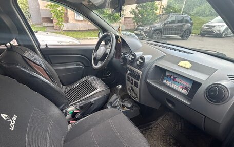 Renault Logan I, 2009 год, 300 000 рублей, 4 фотография