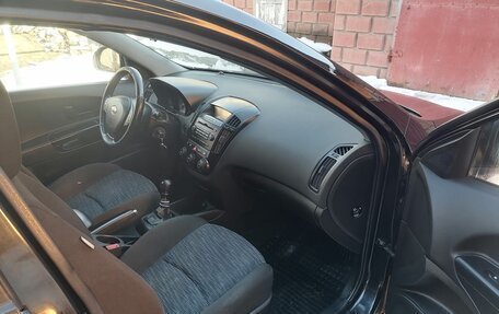 KIA cee'd I рестайлинг, 2008 год, 450 000 рублей, 13 фотография