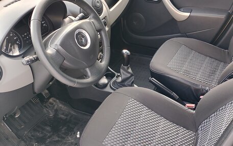 Renault Logan I, 2011 год, 395 000 рублей, 5 фотография