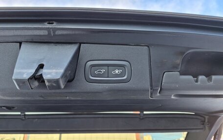 Volvo XC60 II, 2018 год, 3 300 000 рублей, 12 фотография