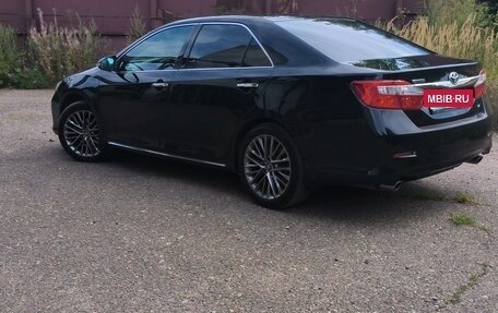 Toyota Camry, 2014 год, 1 699 000 рублей, 3 фотография
