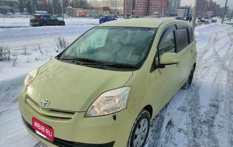 Toyota Passo Sette, 2011 год, 800 000 рублей, 2 фотография