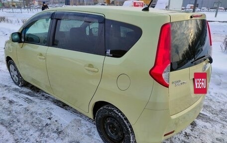 Toyota Passo Sette, 2011 год, 800 000 рублей, 5 фотография
