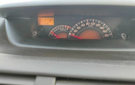 Toyota Passo Sette, 2011 год, 800 000 рублей, 16 фотография