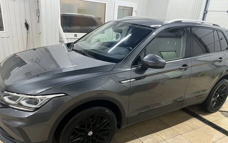 Volkswagen Tiguan II, 2021 год, 2 650 000 рублей, 6 фотография