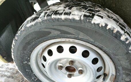 Toyota Passo Sette, 2011 год, 800 000 рублей, 20 фотография