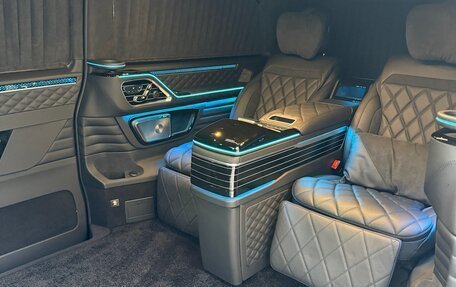 Mercedes-Benz V-Класс, 2025 год, 27 330 000 рублей, 18 фотография