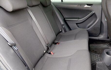 Volkswagen Jetta VI, 2015 год, 1 300 000 рублей, 14 фотография