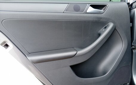 Volkswagen Jetta VI, 2015 год, 1 300 000 рублей, 20 фотография