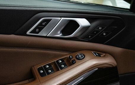 BMW X5, 2018 год, 7 999 000 рублей, 13 фотография