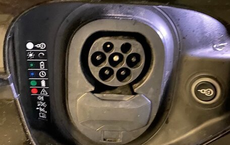 Porsche Taycan I, 2022 год, 11 000 000 рублей, 16 фотография