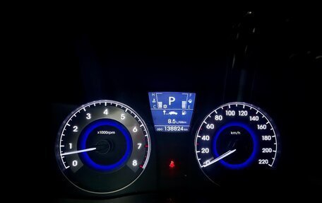 Hyundai Solaris II рестайлинг, 2013 год, 800 000 рублей, 12 фотография