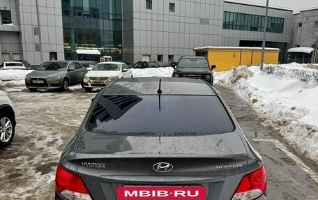 Hyundai Solaris II рестайлинг, 2013 год, 800 000 рублей, 3 фотография