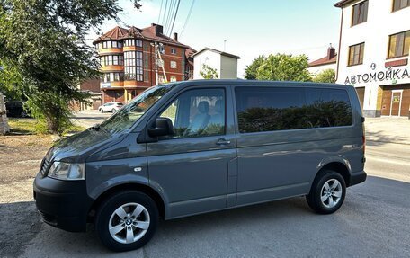 Volkswagen Transporter T5 рестайлинг, 2008 год, 1 000 000 рублей, 4 фотография
