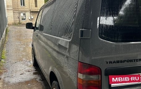 Volkswagen Transporter T5 рестайлинг, 2008 год, 1 000 000 рублей, 6 фотография