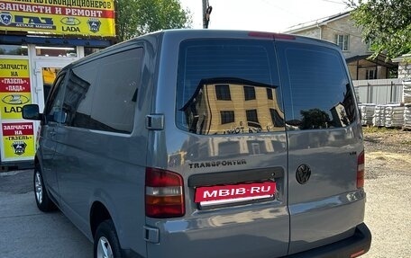 Volkswagen Transporter T5 рестайлинг, 2008 год, 1 000 000 рублей, 3 фотография