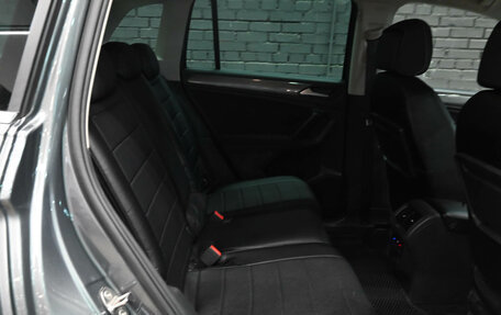 Volkswagen Tiguan II, 2019 год, 2 965 000 рублей, 11 фотография