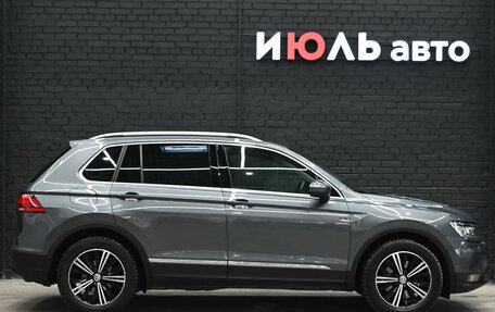 Volkswagen Tiguan II, 2019 год, 2 965 000 рублей, 9 фотография