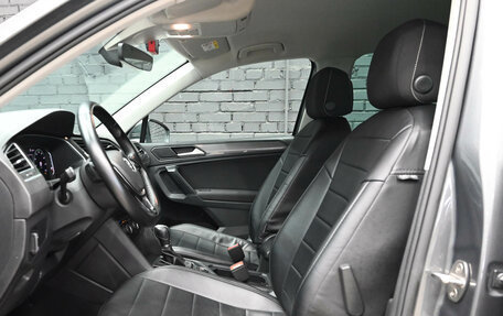 Volkswagen Tiguan II, 2019 год, 2 965 000 рублей, 17 фотография