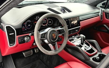 Porsche Cayenne III, 2022 год, 13 980 000 рублей, 30 фотография